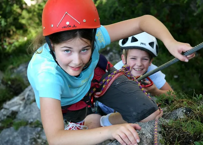 Hotel Pension Residence בית הארחה