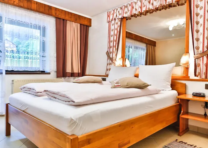 Guest house Hotel Pension Residence