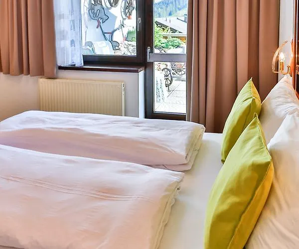 Hotel Pension Residence Guest house