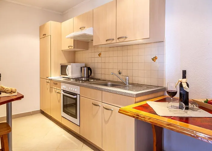 Hotel Pension Residence 3*